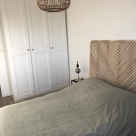 Comfortable 40 M With Sea View شقة