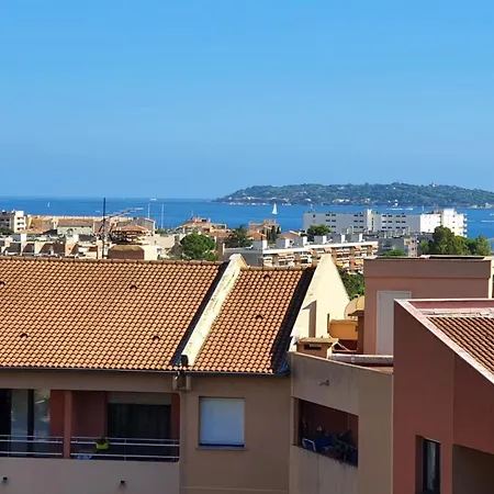 아파트 Comfortable 40 M With Sea View